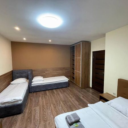 Apartments In Uzhgorod For You. 외부 사진