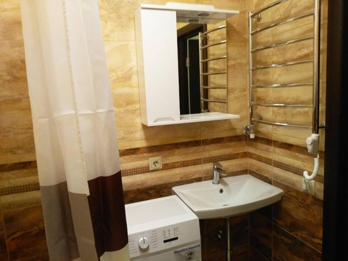 Apartments In Uzhgorod For You. 외부 사진