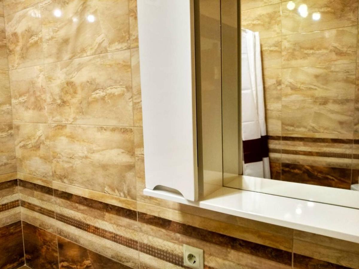 Apartments In Uzhgorod For You. 외부 사진